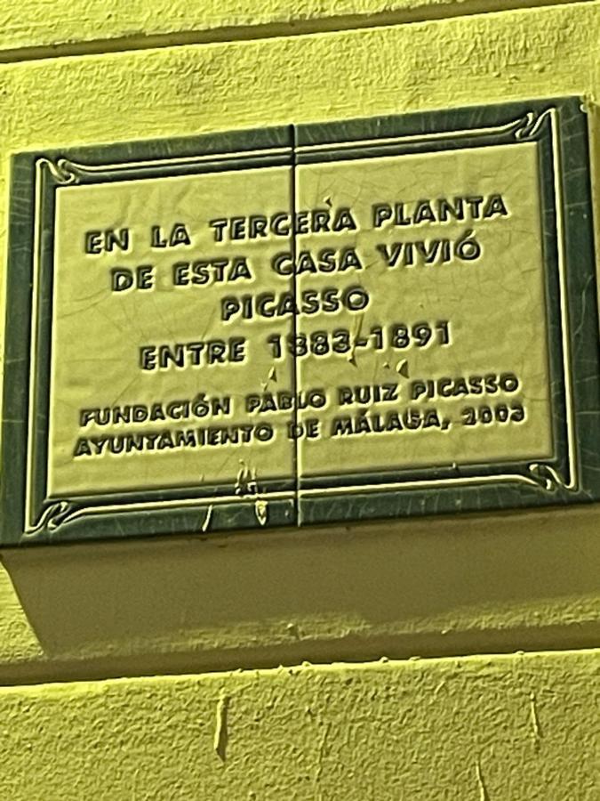 Picasso's Tres Puertas 4 Bedrooms Apartamento *