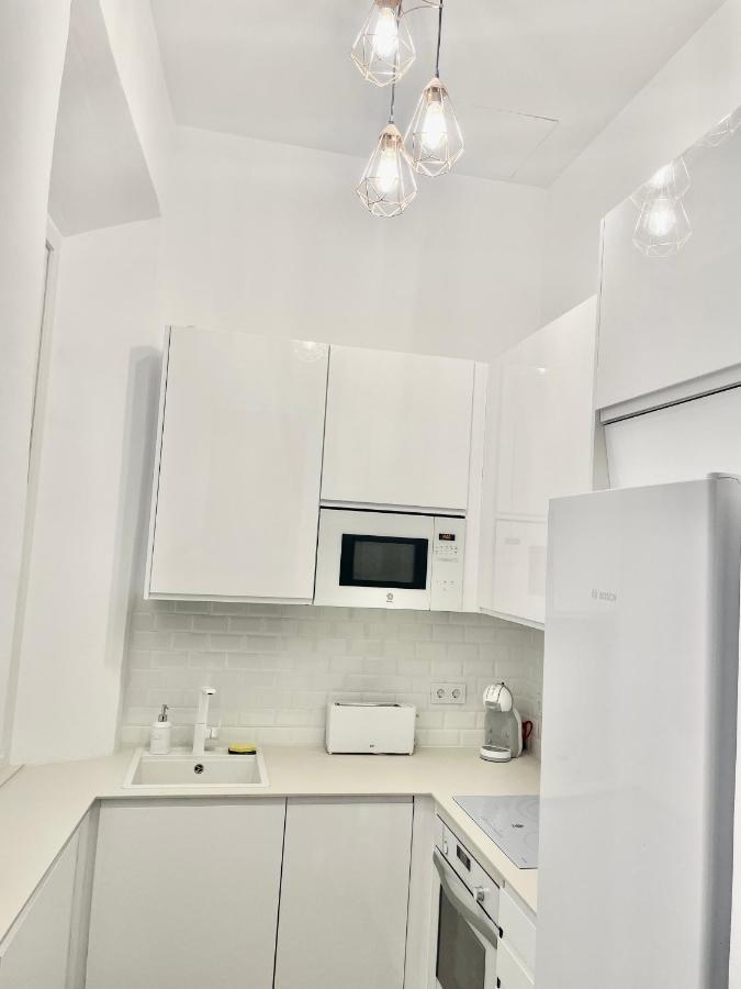 Picasso's Tres Puertas 4 Bedrooms Apartamento
