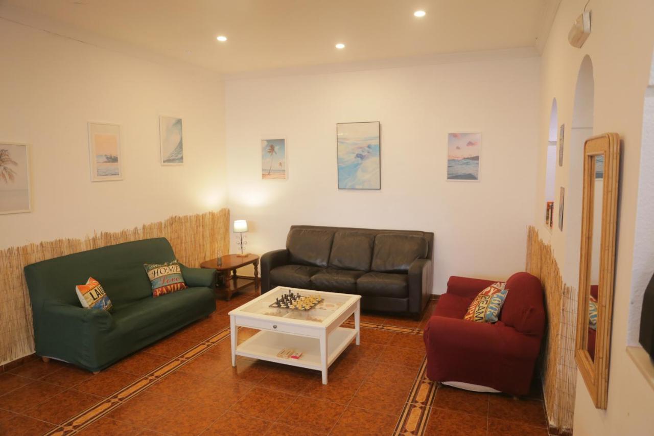 Terraza Del Limonar Hostel Málaga