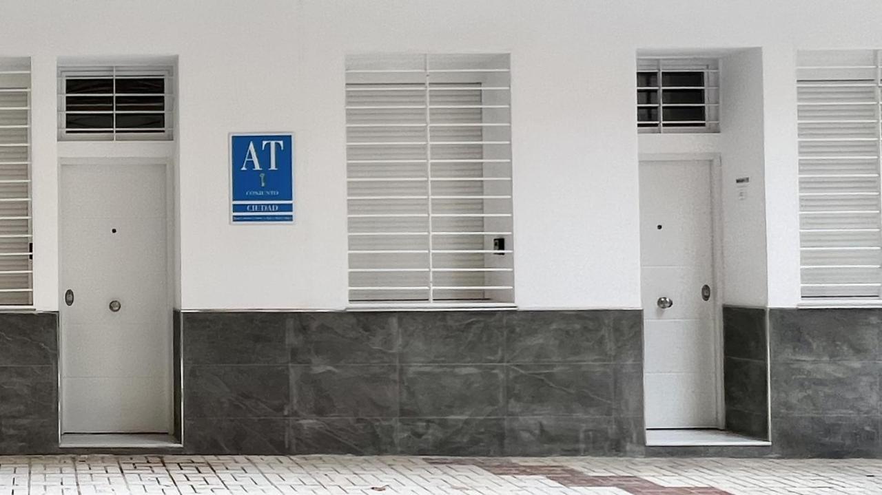 Appartamento Tilos Suites-vialia *