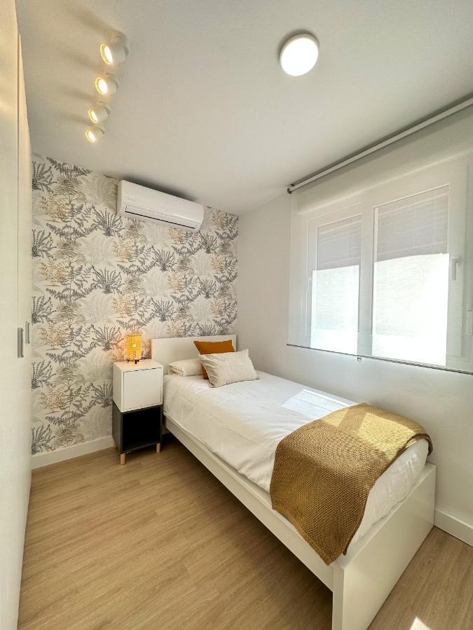 Apartment Holidays2malaga Lebrija 3 Bedroom & Terrace & Parking & Smart Tv