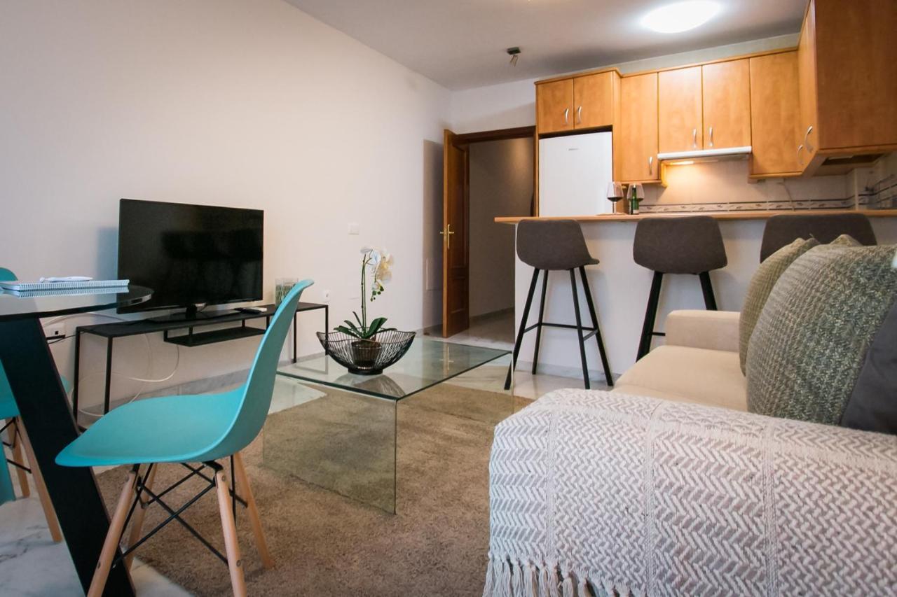 Apartment Holidays2malaga Pena Parking & French Balcony & Smart Tv Malaga