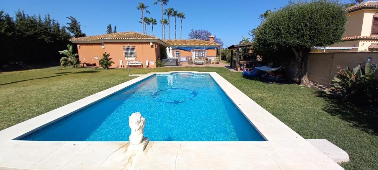 Alicia Y Los Quecos Sol Y Golf Hébergement de vacances