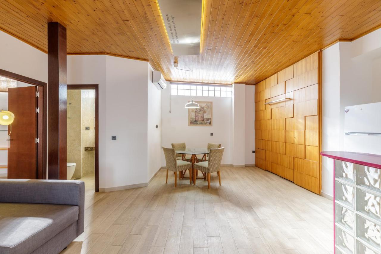 Autor By Caleta Homes Appartement *