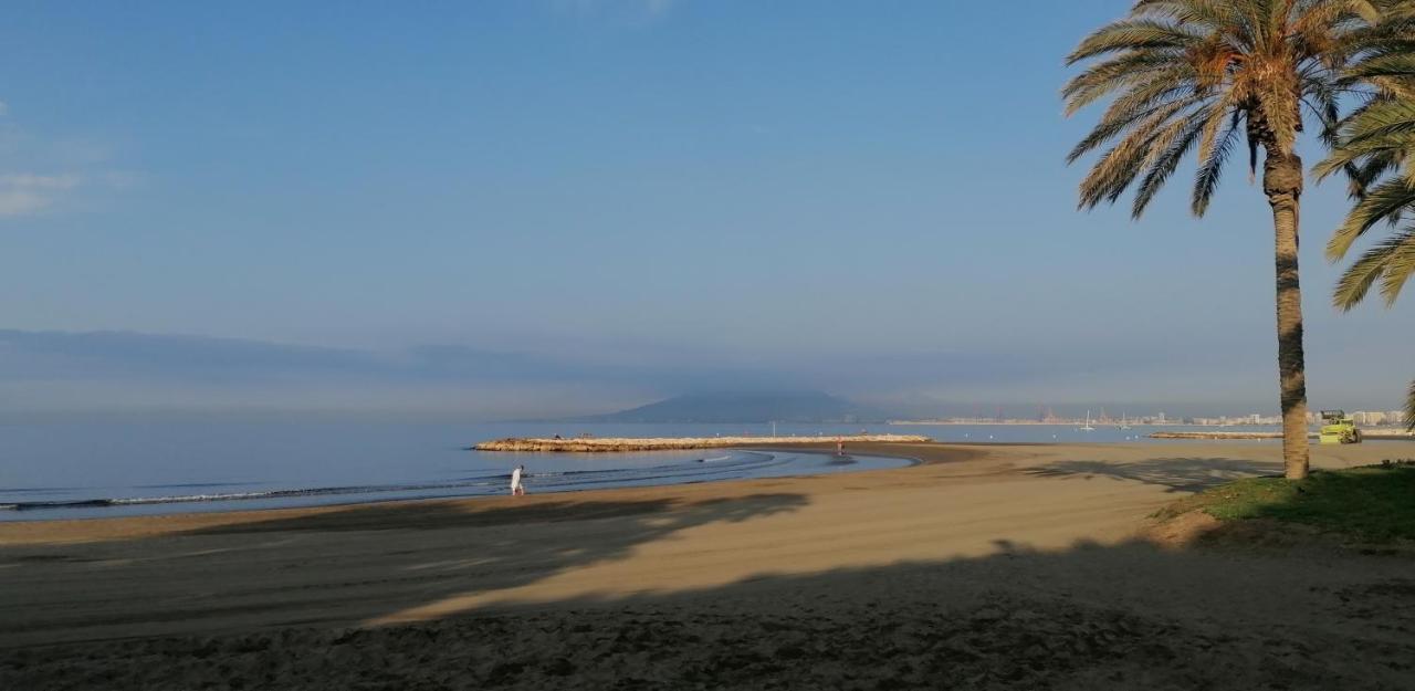 El Palo Cosy, 200 M From The Beach *