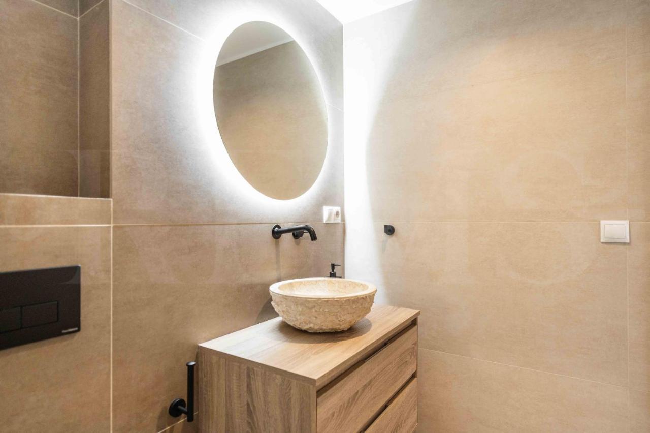 Gorgeous With Balcony - Center By Rems * Malaga