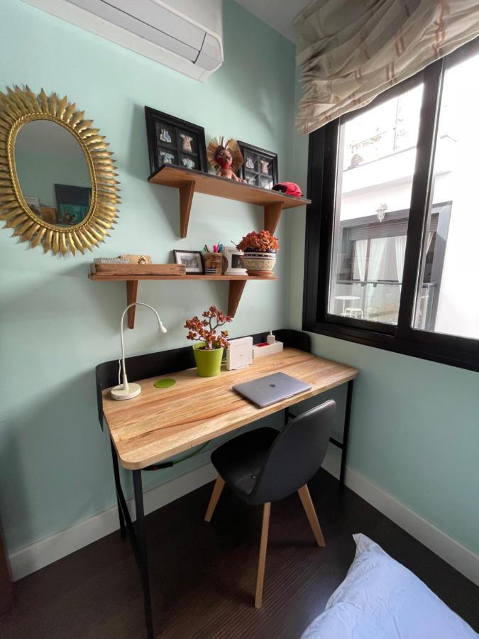 Apartamento Charming With Private Terrace,heart Of Málaga