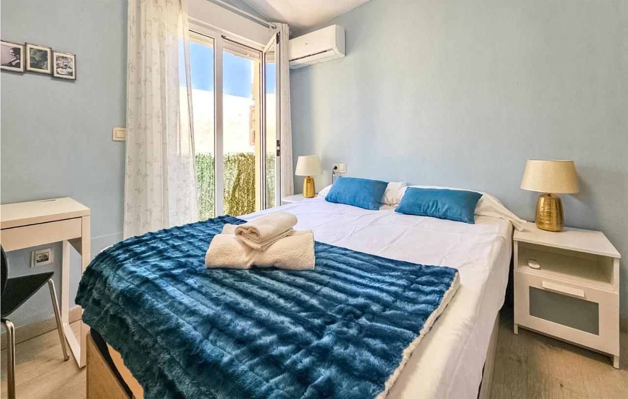 Appartement 2 Bedroom Stunning In *