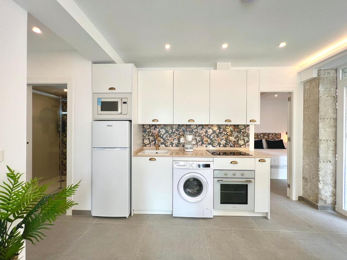 Apartment Malagueta Iii & Terrace By Ele *