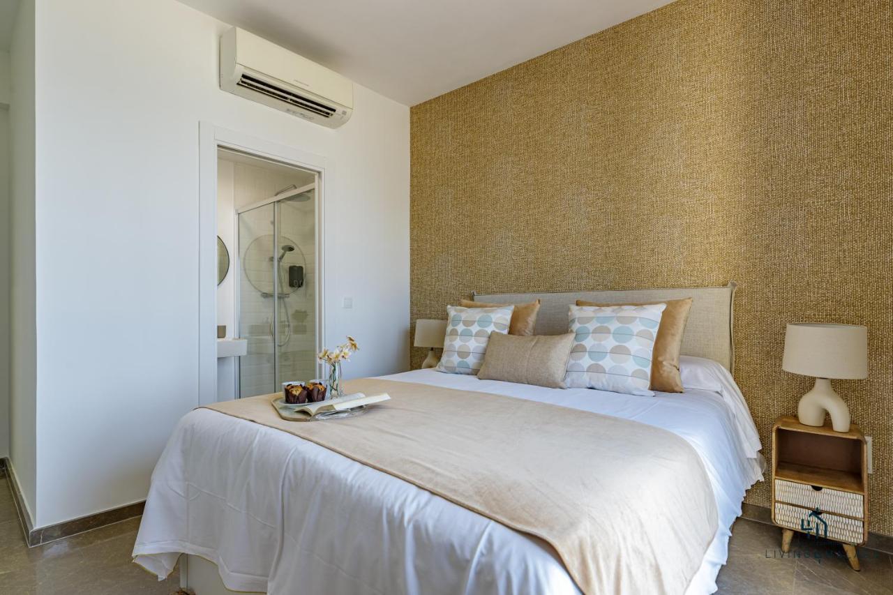 Living4malaga Seafront Duplex Apartamento