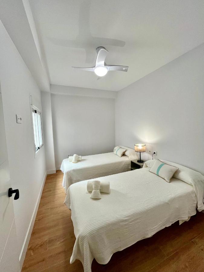 Apartamento Piso Picasso, Modern In The Heart Of