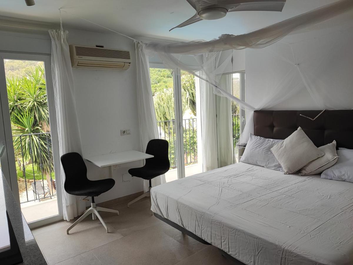 Penthouse Apartment, Cortijo Fruitful Hills Apartment Málaga