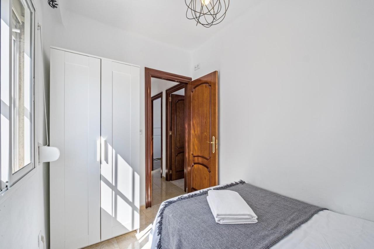 Appartement 3 Bedroom Near Centre *