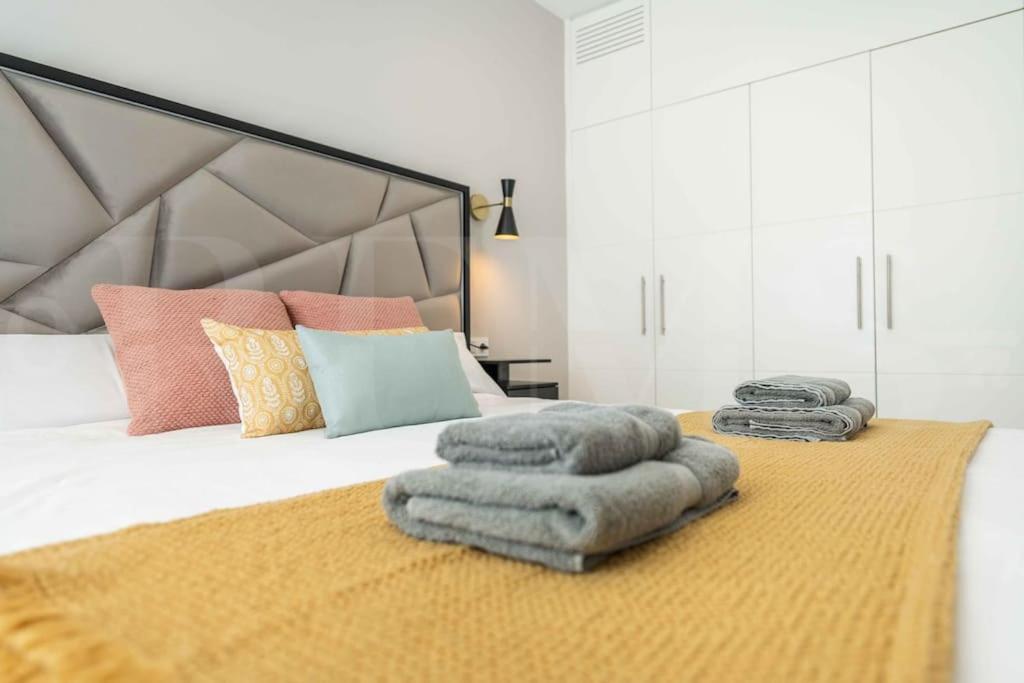 Appartement Tranquil & Bright With Parking By Rems