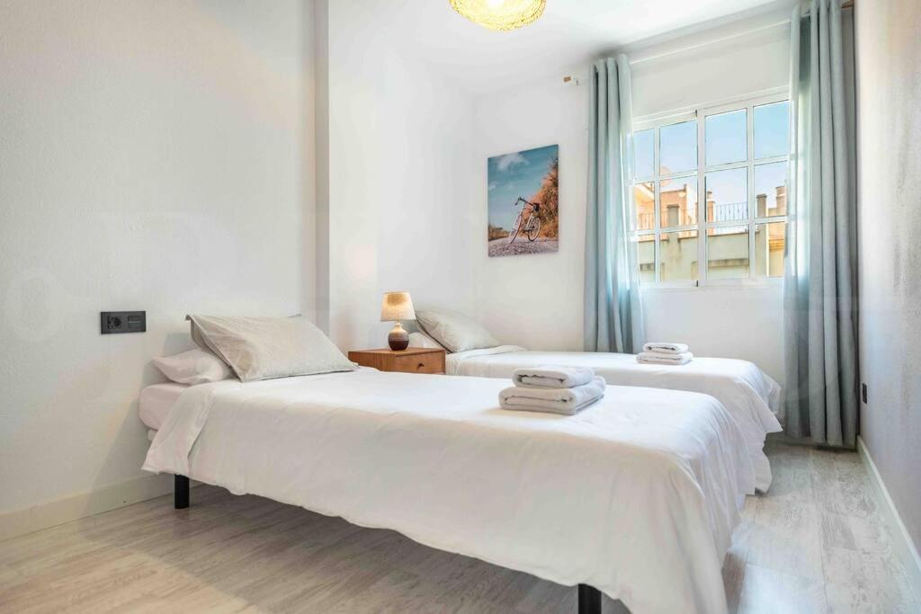 Spacious & Authentic By Rems Lejlighed