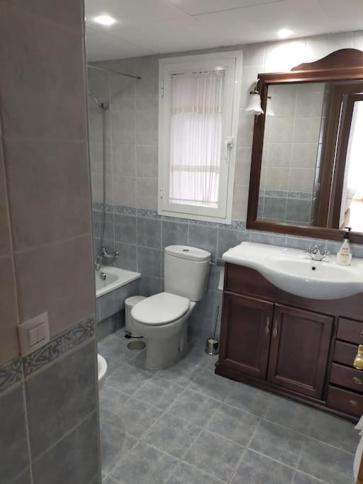 Lägenhet Piso En Zona Universitaria-teatinos.