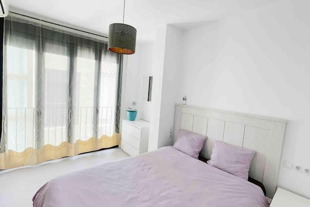 2 Bedroom Next To Plaza De La Merced Apartamento