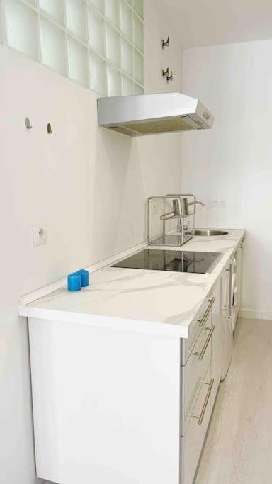 2 Bedroom Next To Plaza De La Merced Apartamento