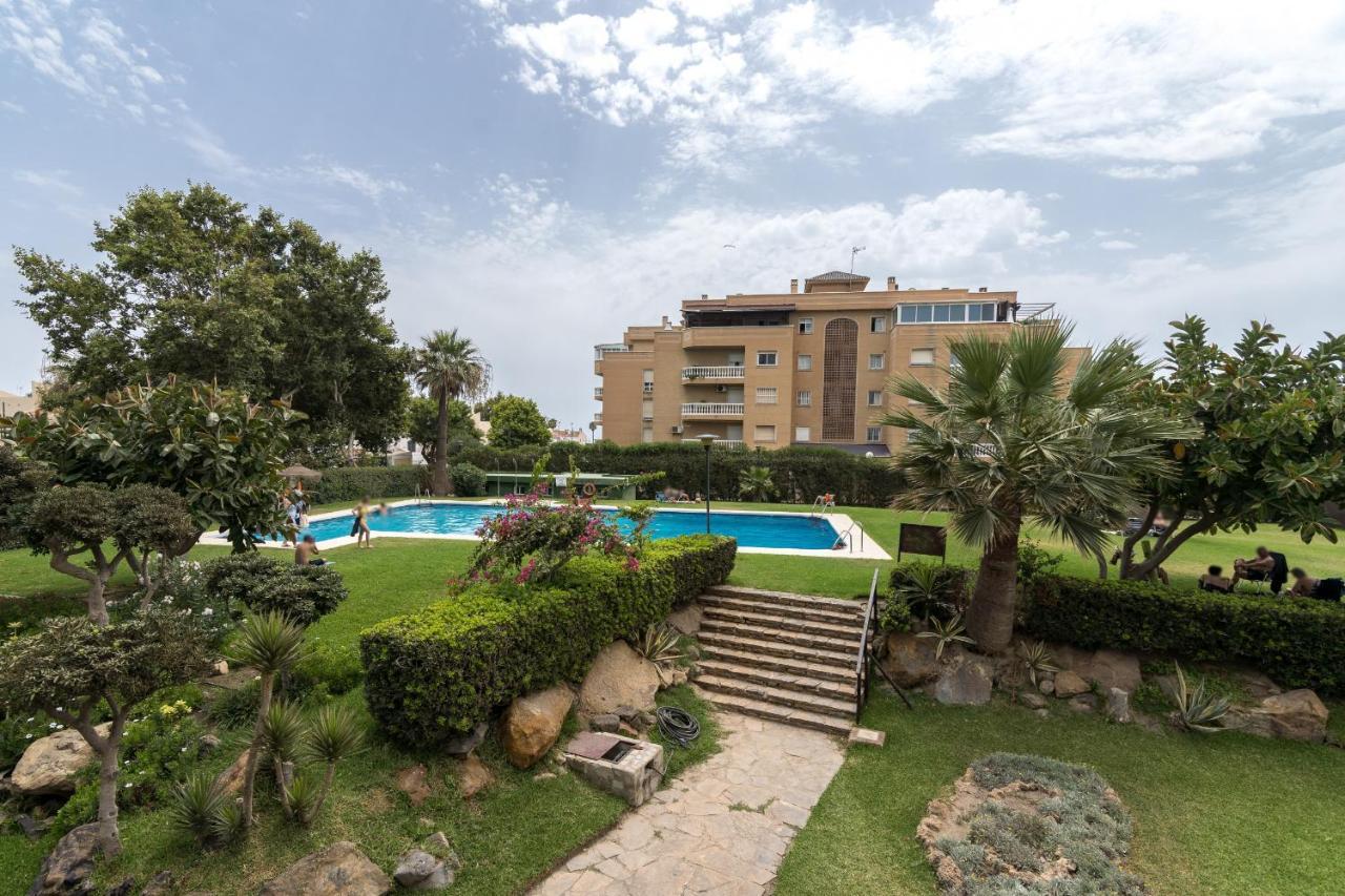 Homes Hesperides Garden * Málaga