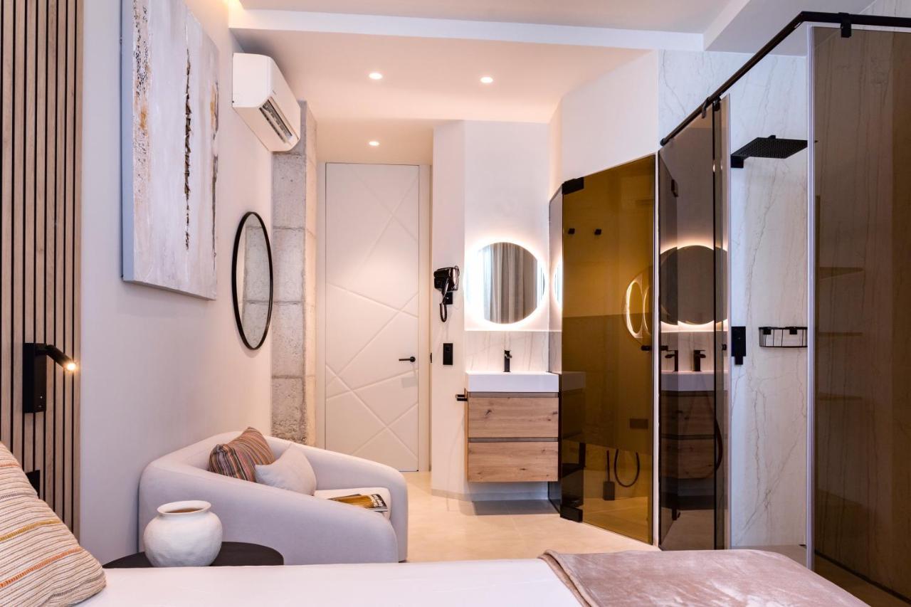 Magnificent Renovated 2bd 2bth Duplex With Terrace - Centre Apartamento *