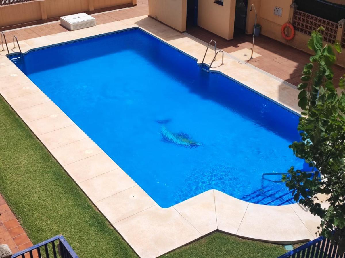 Appartamento Casa Playa Guadalmar, Beautiful In Front Of The Sea, Wifi, Ac, Smart Tv, Private Parking *