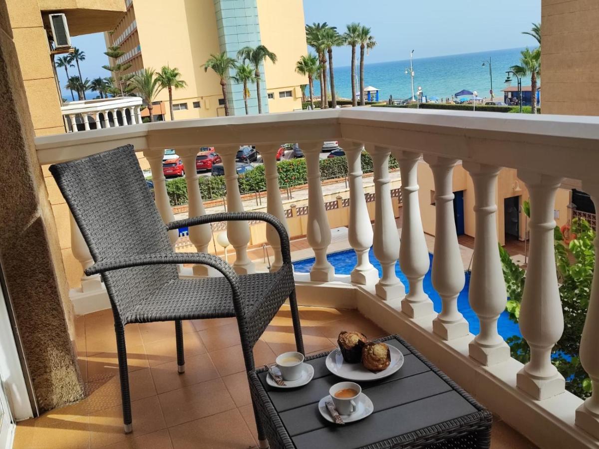 Casa Playa Guadalmar, Beautiful In Front Of The Sea, Wifi, Ac, Smart Tv, Private Parking Appartamento Málaga