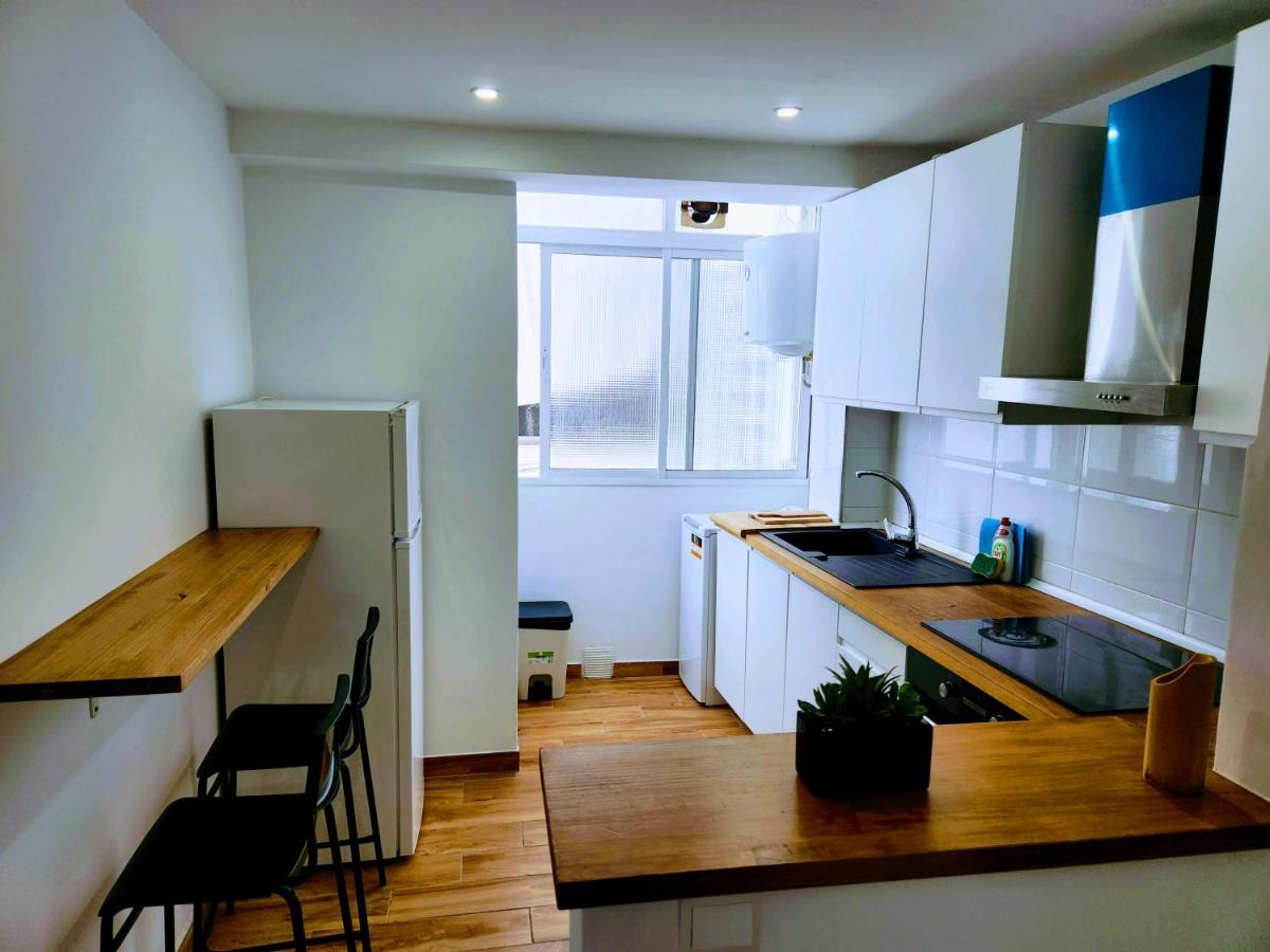 Lägenhet & Renovated 3-bedroom Flat Málaga