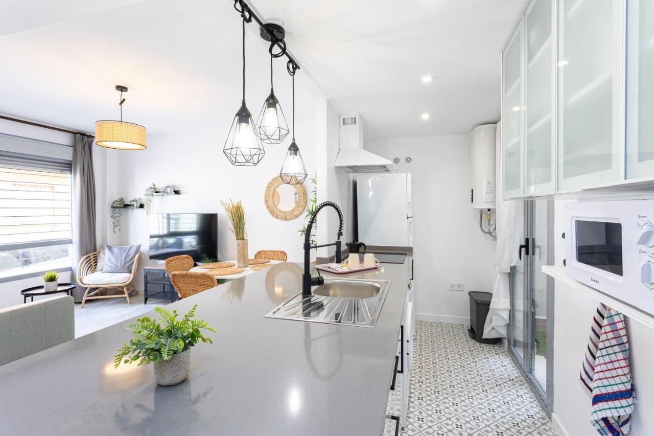 Holidays2malaga Olletas 2 Bedrooms & 2 Bathrooms With Patio Apartment