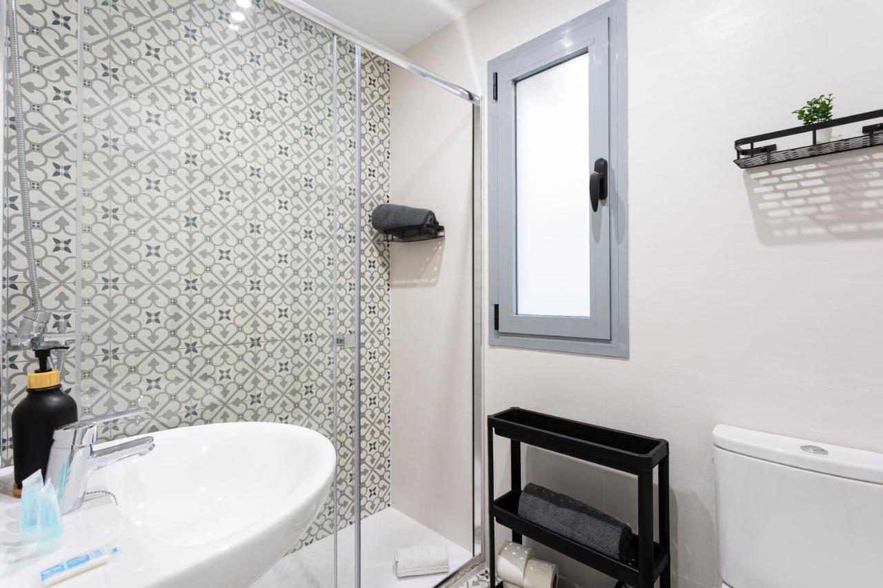 Holidays2malaga Olletas 2 Bedrooms & 2 Bathrooms With Patio