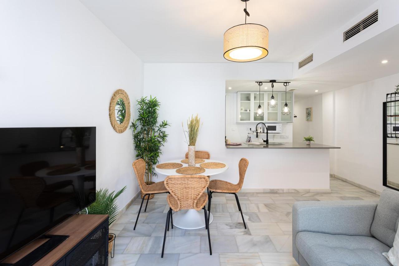 Holidays2malaga Olletas 2 Bedrooms & 2 Bathrooms With Patio * Málaga