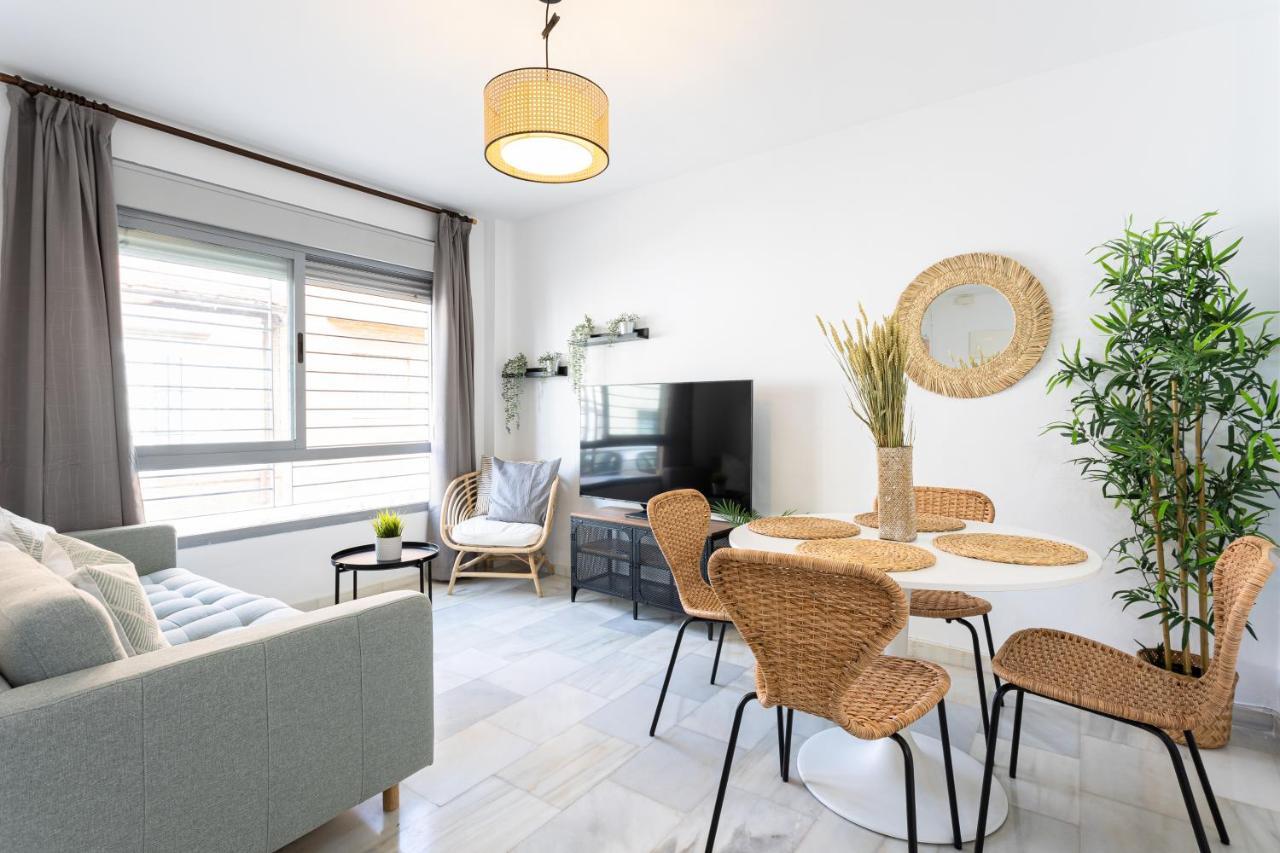 Apartment Holidays2malaga Olletas 2 Bedrooms & 2 Bathrooms With Patio *