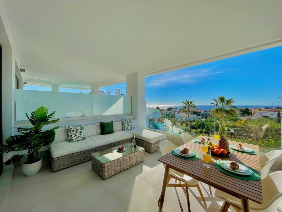Apartamento Santa Barbara Heights - Heated Pool, Gym, Bbq. Málaga
