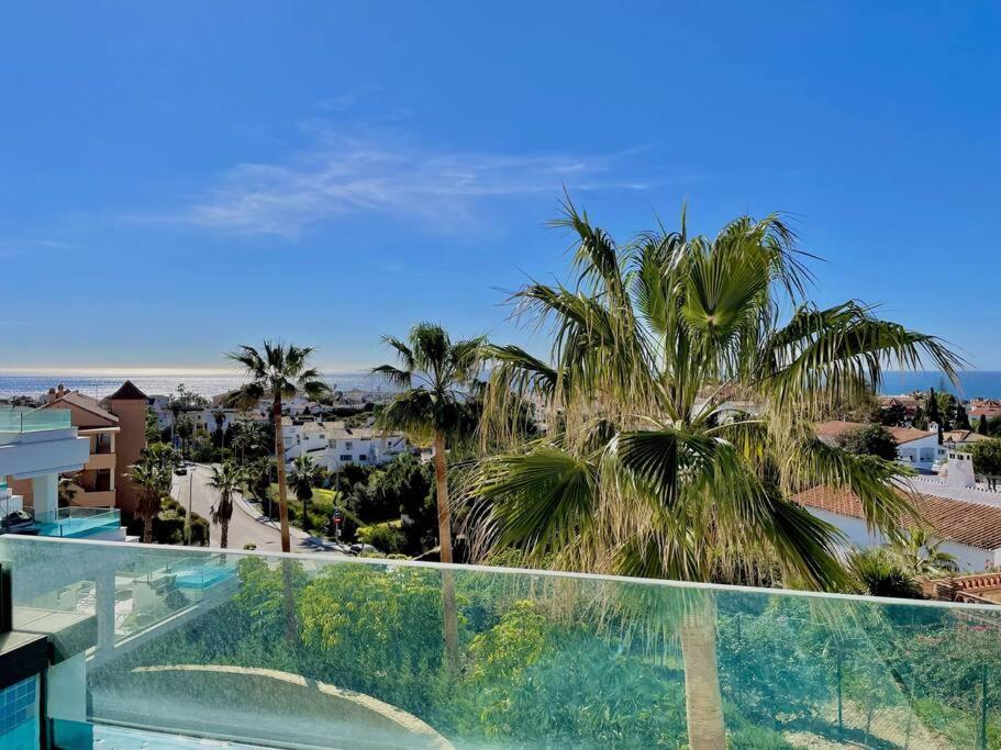 Apartamento Santa Barbara Heights - Heated Pool, Gym, Bbq.