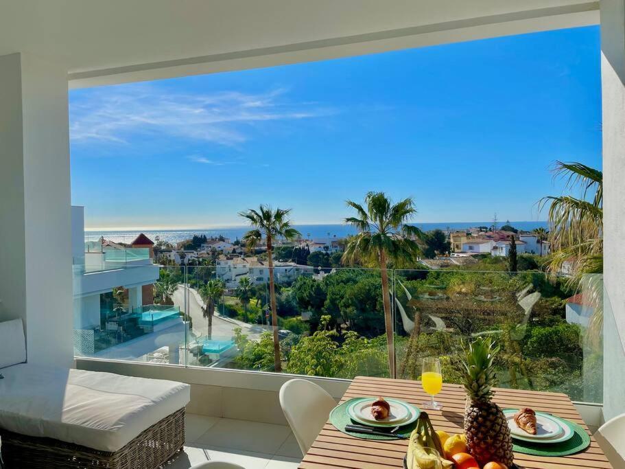 Santa Barbara Heights - Heated Pool, Gym, Bbq. Málaga