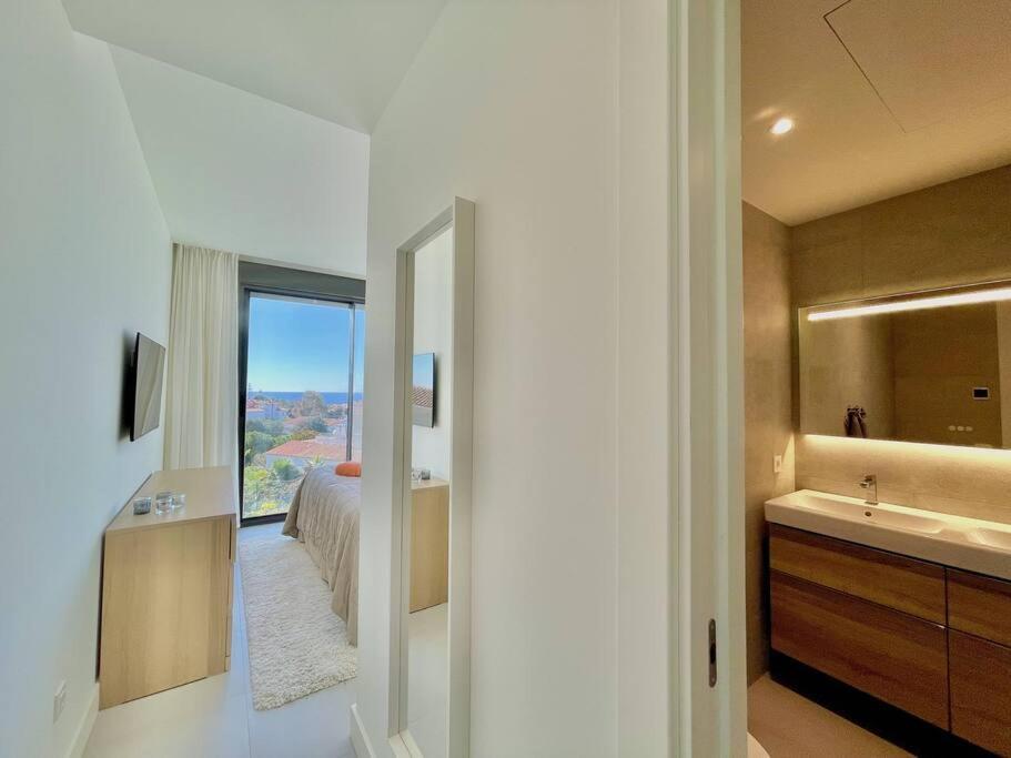 Apartamento Santa Barbara Heights - Heated Pool, Gym, Bbq. Málaga
