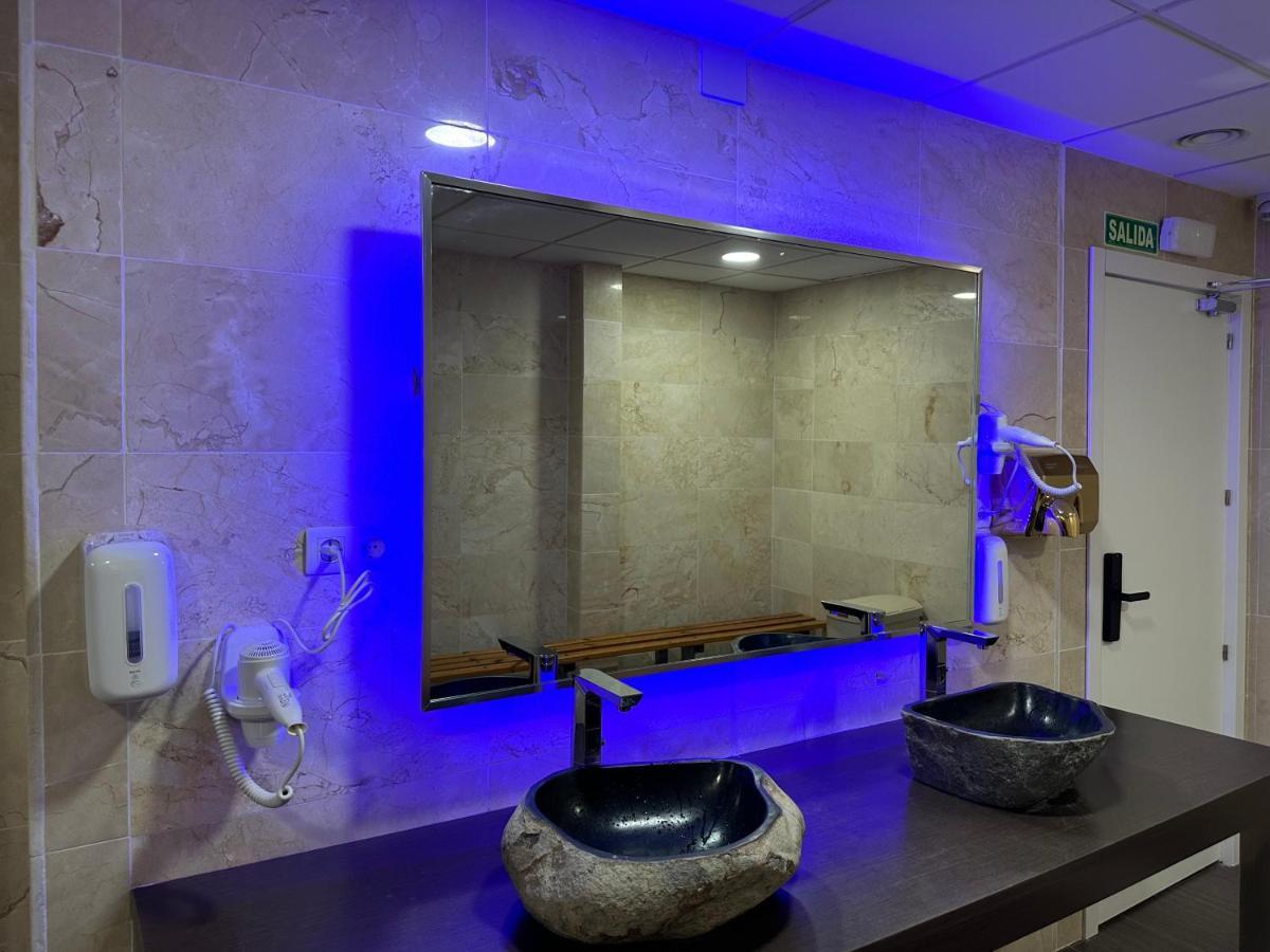 Good Vibes Only Capsule Kapselhotell