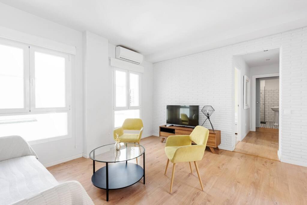 Modern T4 Centro Aceras Apartamento