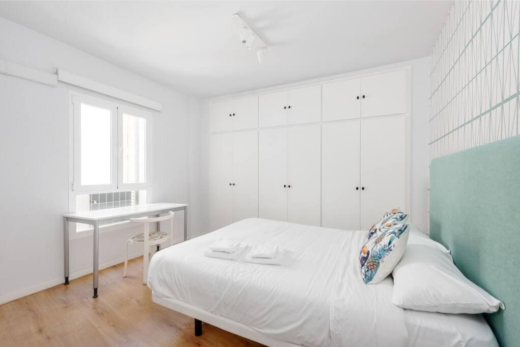 Apartment Modern T4 Centro Aceras *