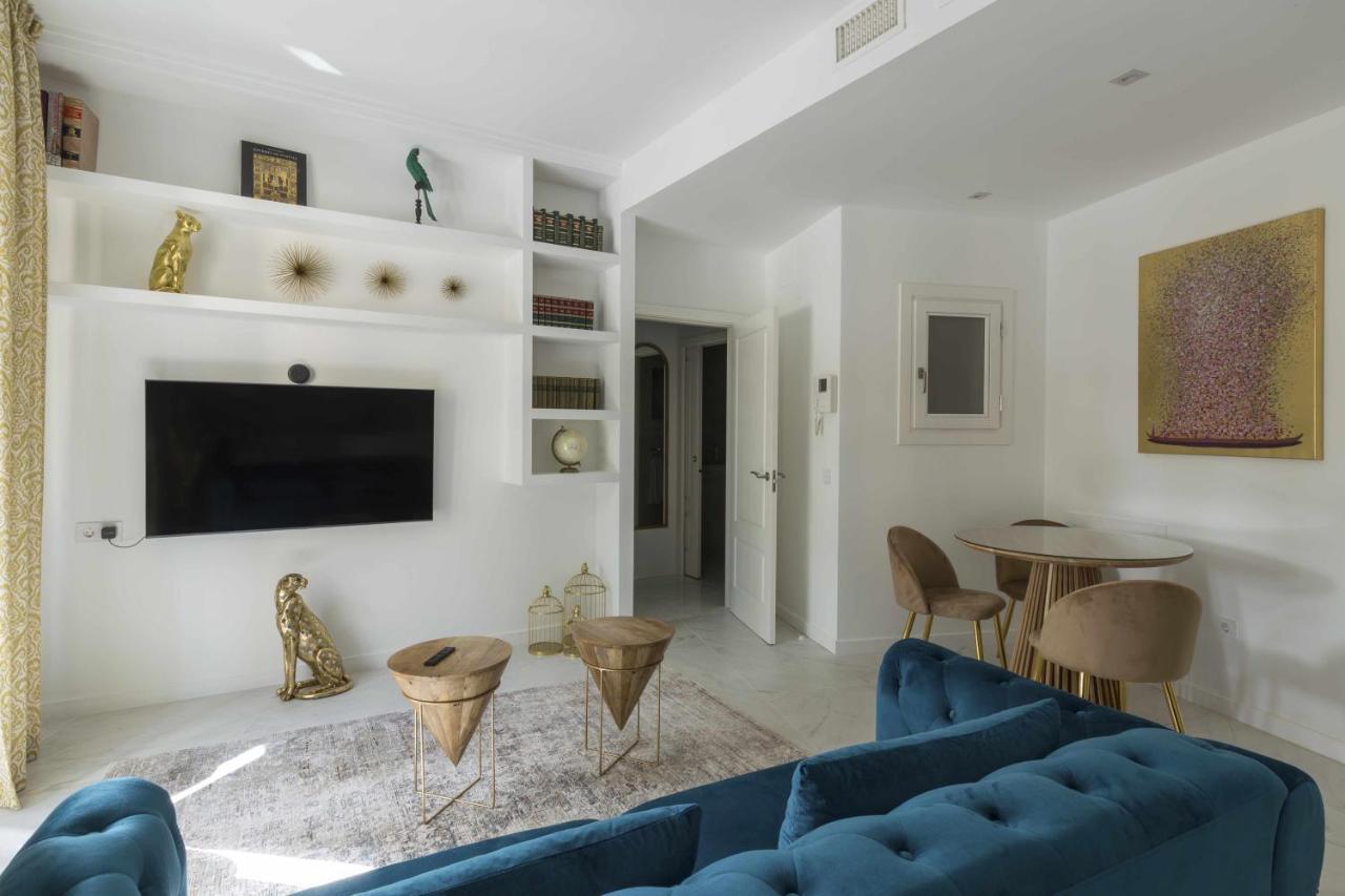 Apart-hotel The Clock House Luxury Urban Málaga