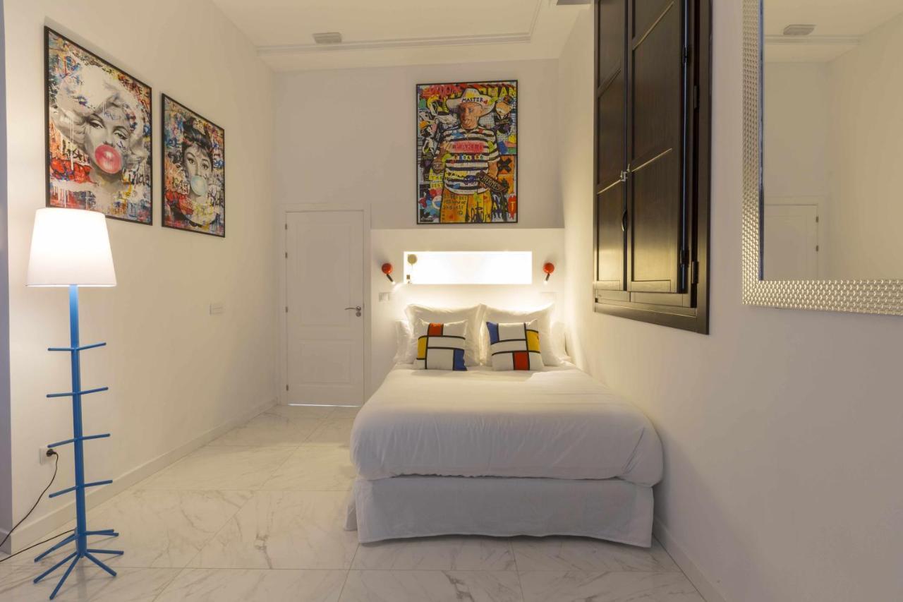 The Clock House Luxury Urban Apart-hotel