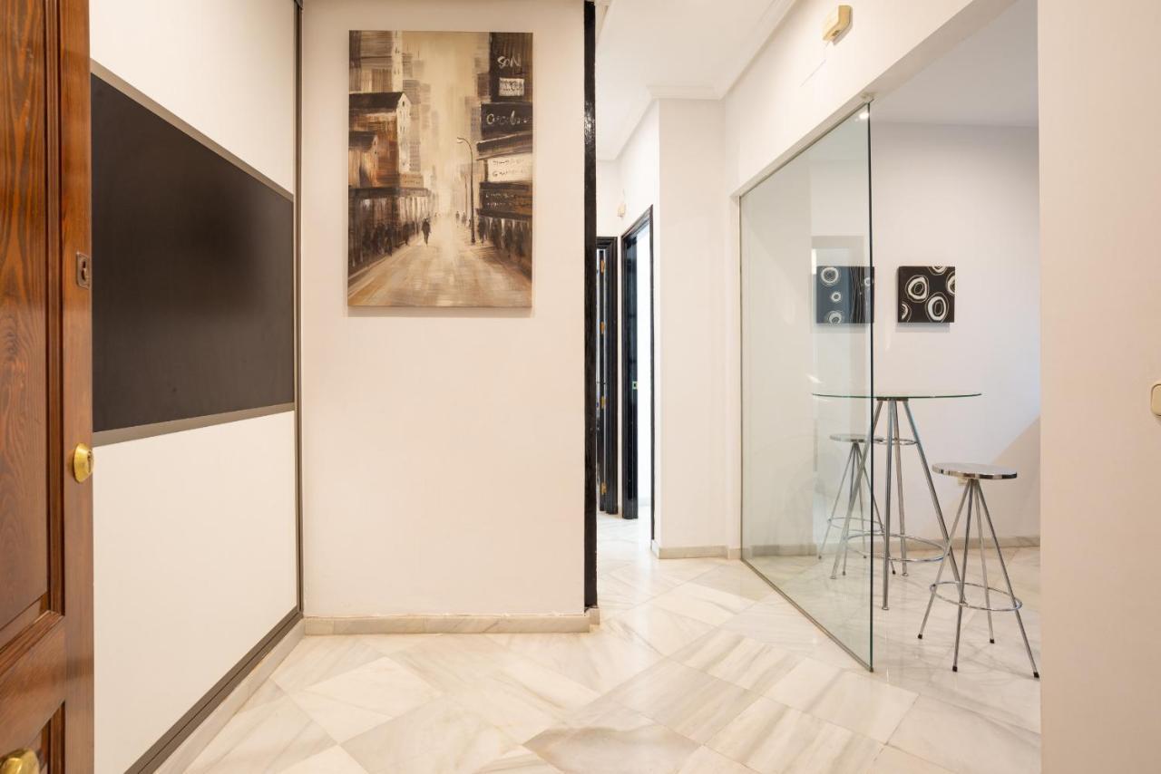 Urbe10 Cister 1 Bedroom Málaga