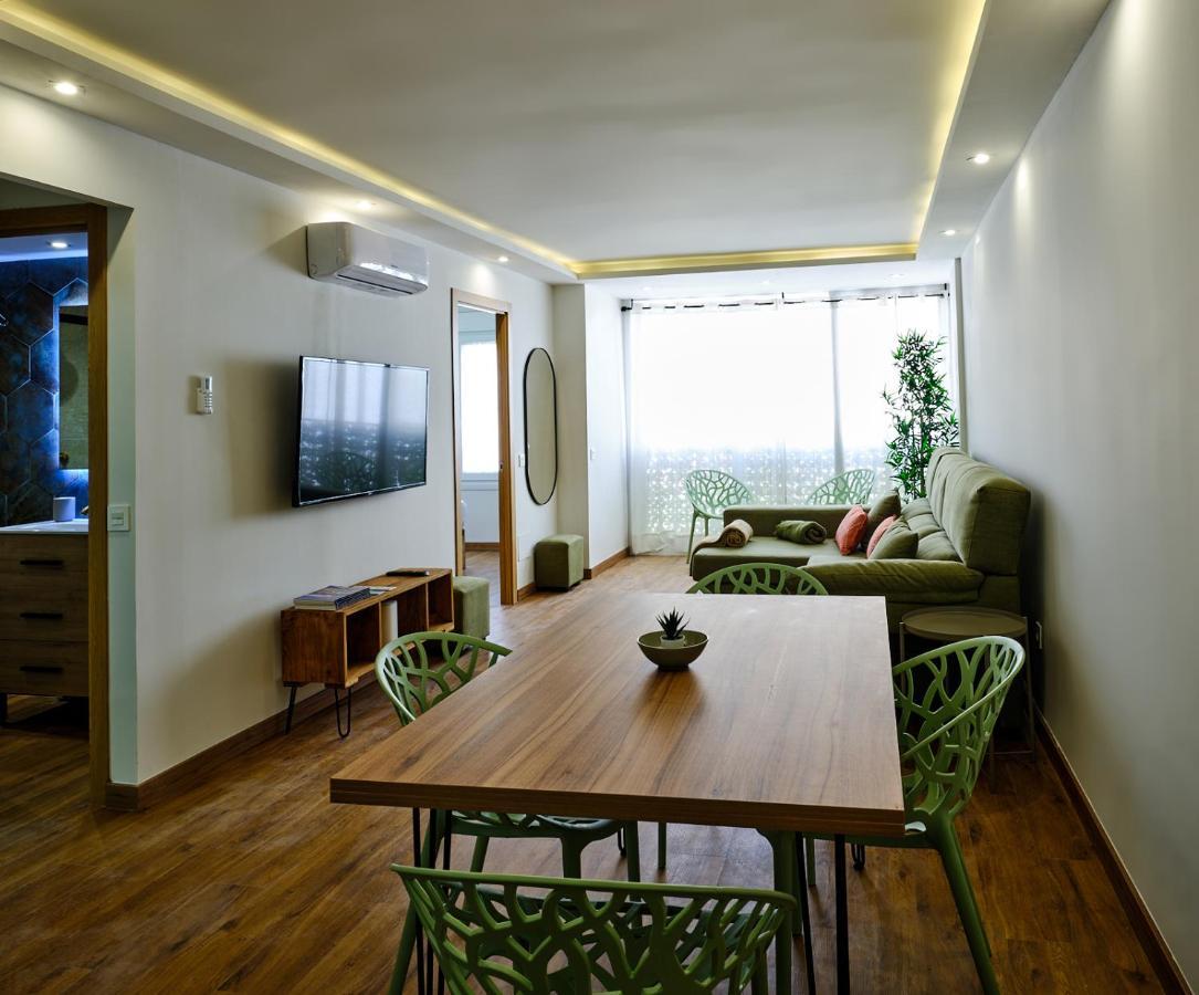 Lägenhet Leo Home- Bright & Centric 3 Bedrooms With Private Parking Included *