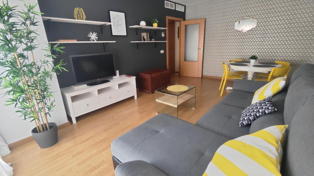 Apartamento Parking Gratis, Centrico, Tranquilo Y Todo A Mano
