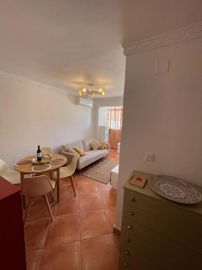 Two Bedroom In Center With Views Apartment