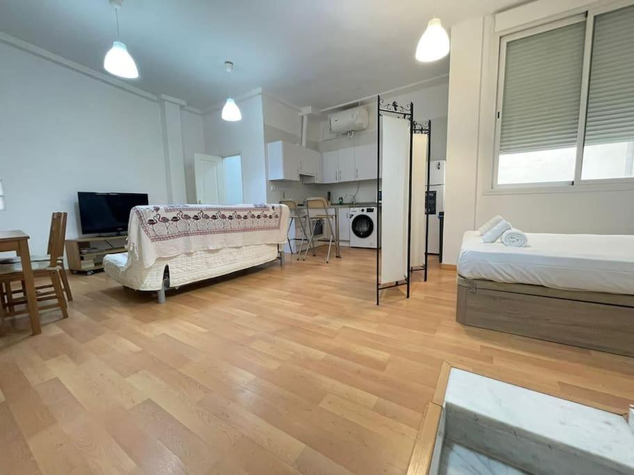 Flat In Atarazanas - Souv Leilighet *
