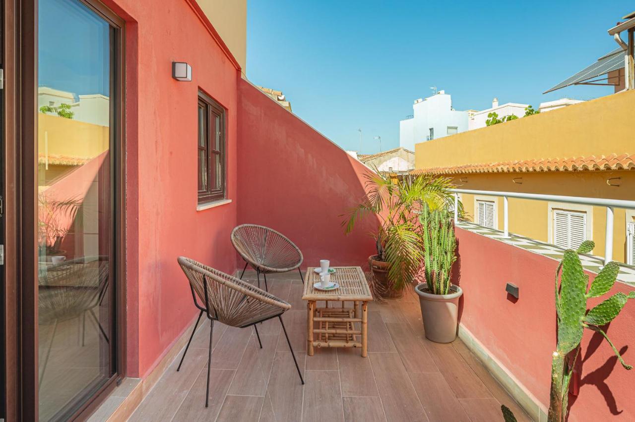 Dona Elvira. Terrazas * Málaga