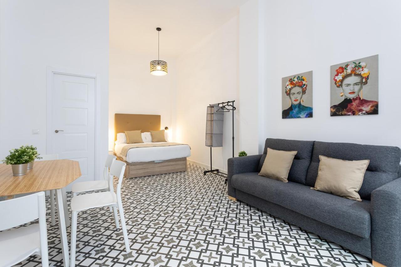 Holidays2malaga Picasuss Loft New Built Close Huelin And Promenade Apartamento
