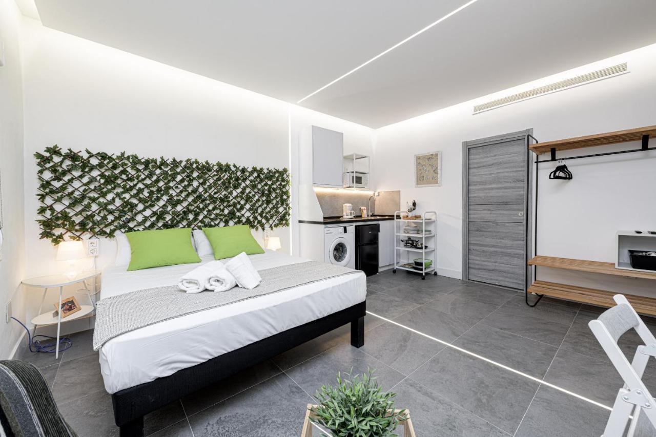 Fabuloso Calle Alamos Suites Estudio Apartment