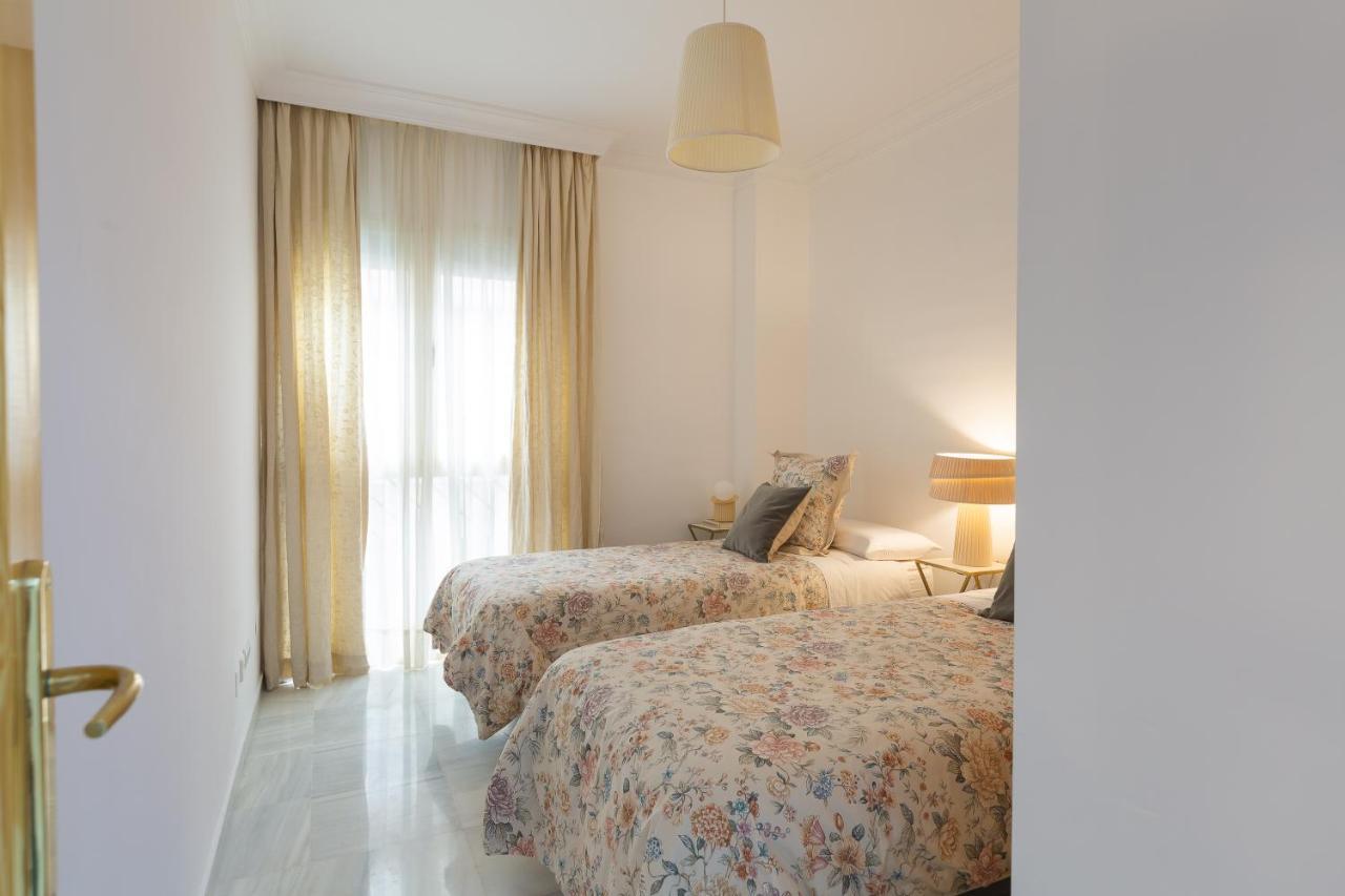 Apartamento Balcon De Picasso: Bright With Incredible Views