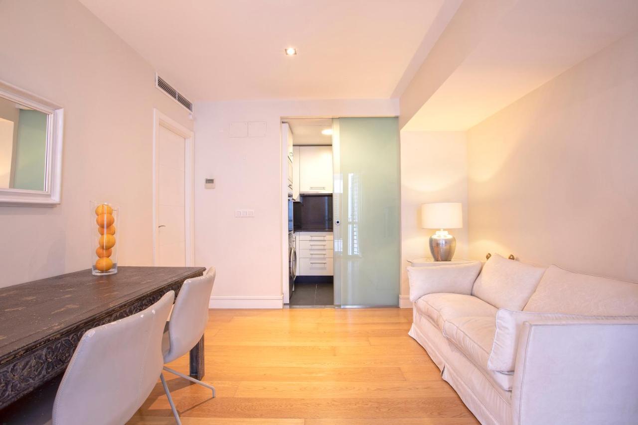 Appartement Acogedor Junto A La Catedral By Rent Me Málaga